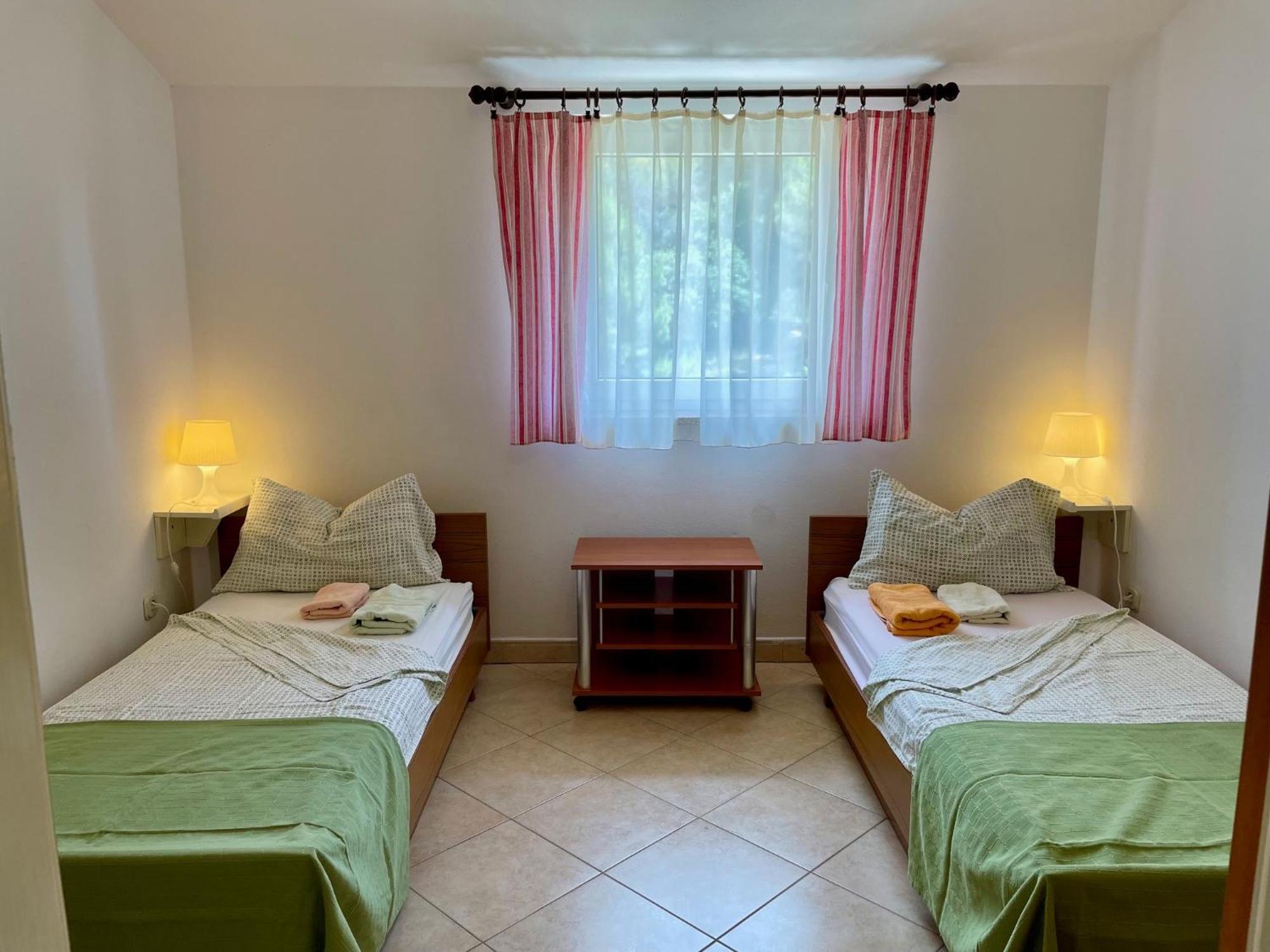 Apartments Lori Пореч Стая снимка